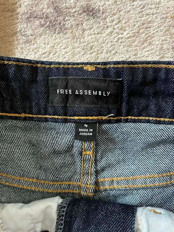 Free Assembly Barrel Jeans - Image 3