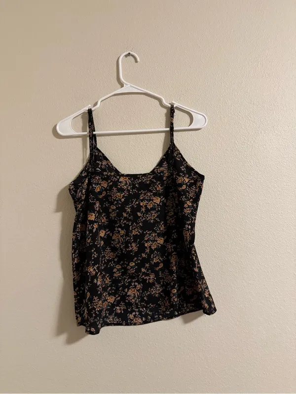 Floral Black Spaghetti Strap Camisole Size M - Image 3