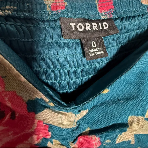 Torrid Floral Print Women's Top - Teal and Pink Size 0 - Image 3