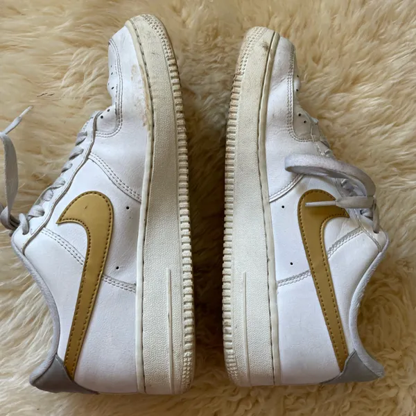 Nike WMNS Air Force 1 Low White Gold Silver style DD8959-106 - Image 4
