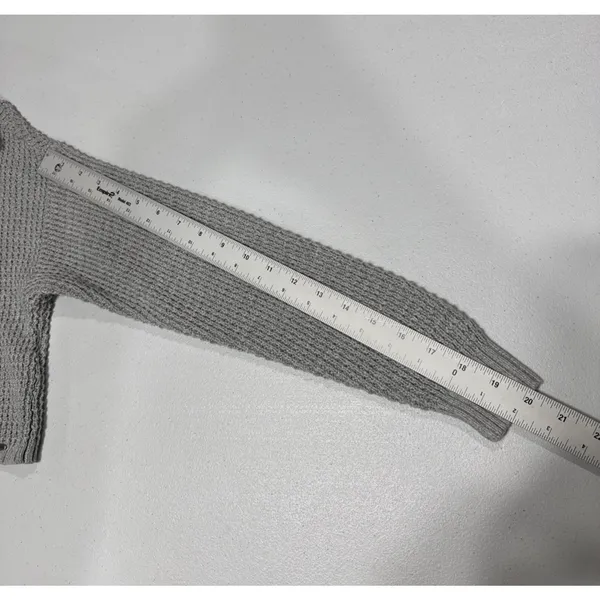 Hollister Cropped Sweater Womens XS Gray High Neck Long Sleeve Knit Pullover - Image 9