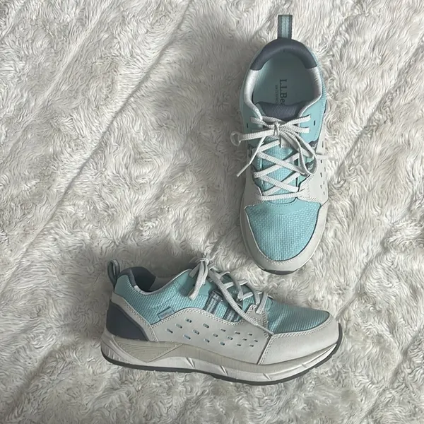 L. L. Bean Light‎ Blue and Tan Sneakers Womans Size 9.5 - Image 3