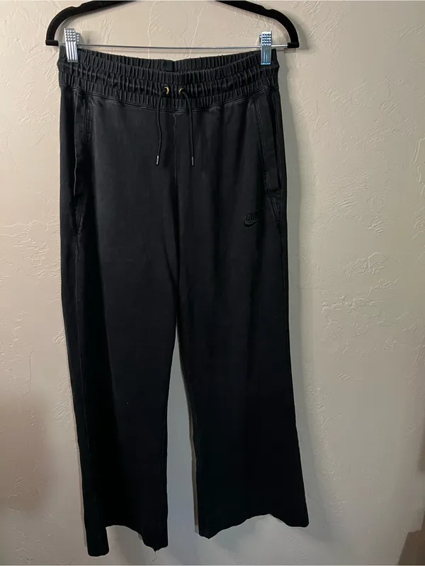 Nike Black Jersey Knit Wide Leg Pull On Athleisure Lounge Travel Pants - Image 2
