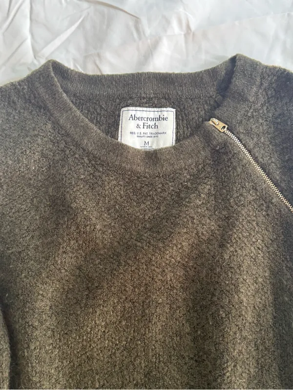 Abercrombie & Fitch Olive Green Crewneck Sweater with Zip Detail - Image 2