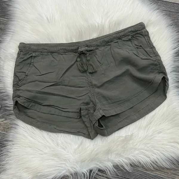 Aerie Lyocell Olive Green Shorts Drawstring Tassel Pull On Size Medium - Image 3