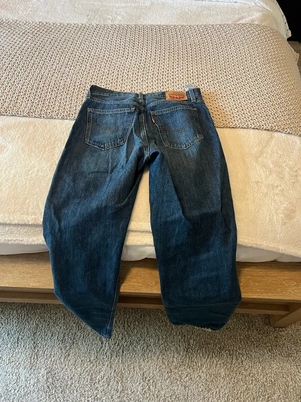 Levi’s Low Pro Straight Jeans Women’s - Image 3