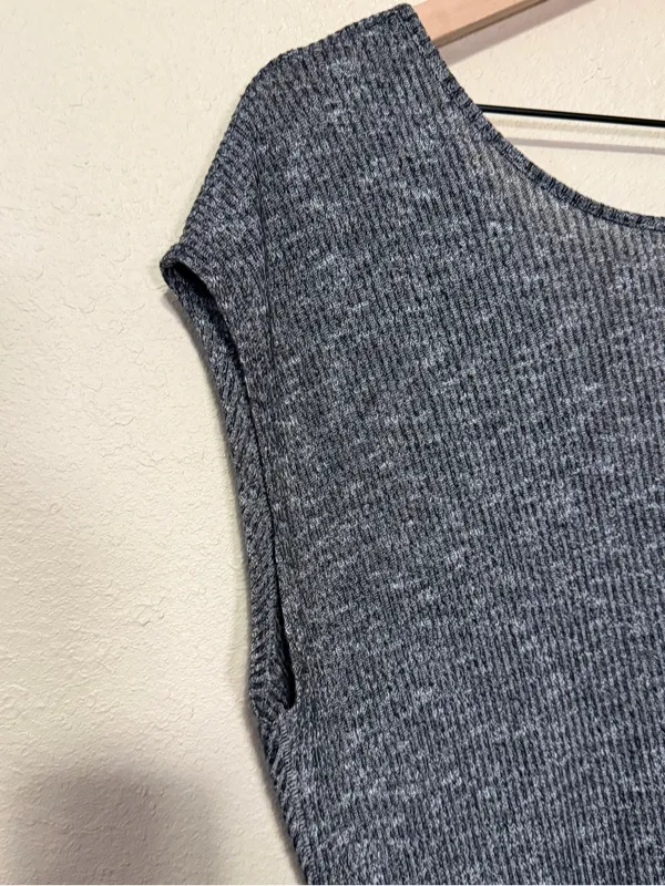 Rag & Bone Gray Twist Back Top Size Small - Image 4