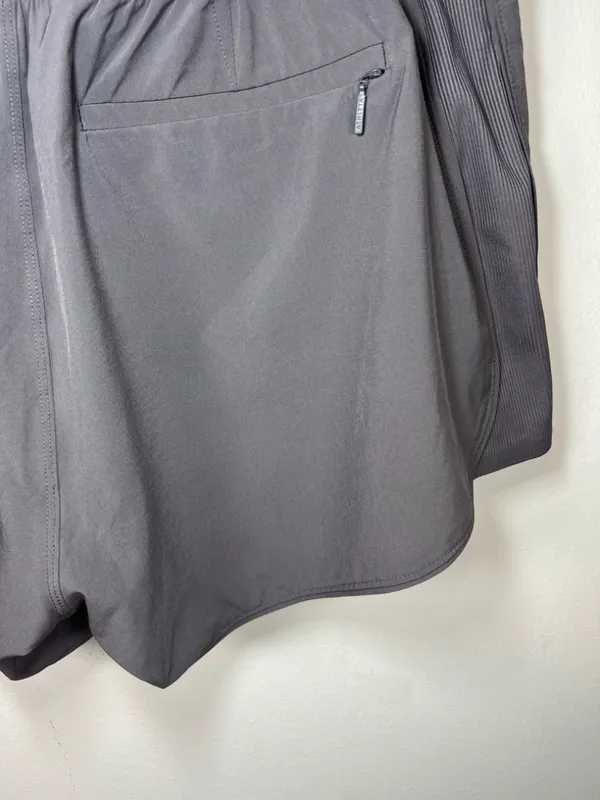 Athleta Brooklyn Shorts Silver Bells Gray Pockets Activewear Travel Hiking Sz 14 - Image 9