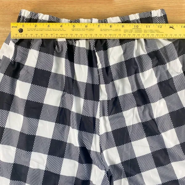 Source Unknown NWOT Soft Plaid Gingham Black & White Long Pants Pajamas M - Image 4