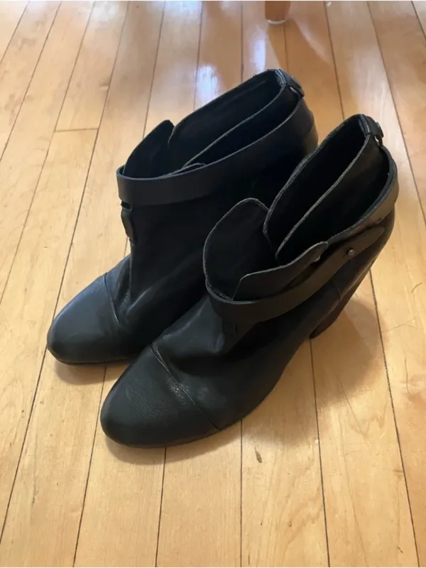 Rag & Bone Harrow Black Leather Heel Ankle Boots Size 41 or 10 - Image 3