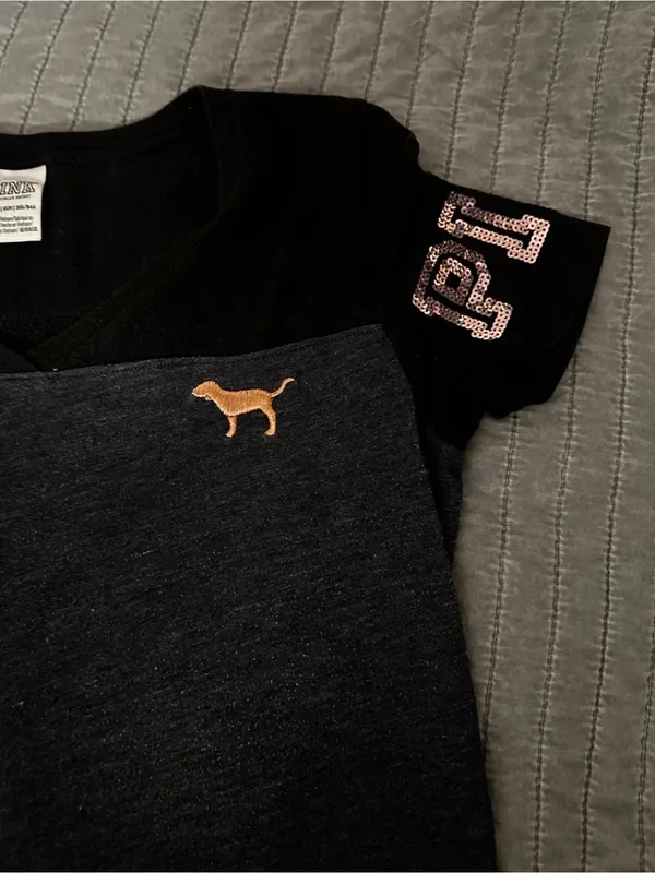 PINK VS Grey Bling Tee Shirt Size XS 0500 - Image 2