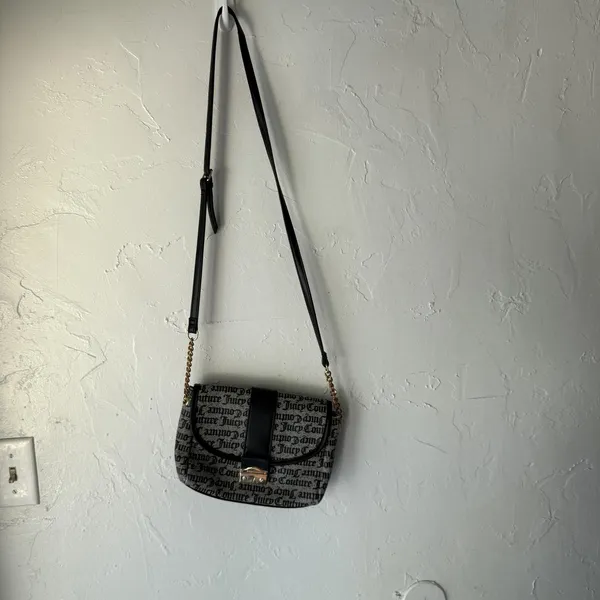 Juicy Couture Shoulder Bag Womens Black Monogram Chain Strap Purse Handbag Logo‎ - Image 2