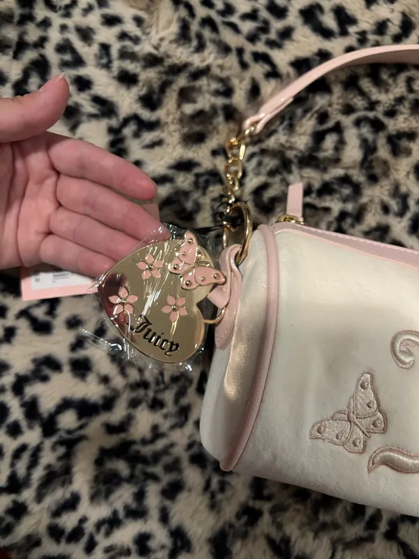 Juicy Couture barrel bag - Image 6