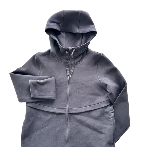 Lululemon Long Horizons Hoodie Black Size Medium Coat Jacket Travel Commute - Image 3