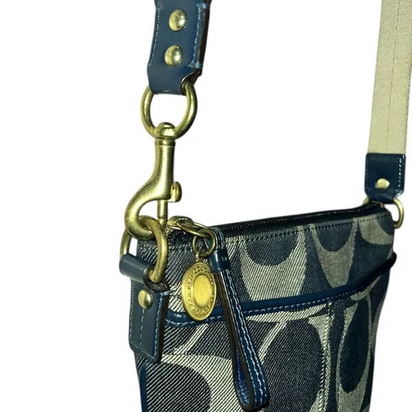 Coach Y2K Vintage Signature Denim Blue and Cream Crossbody Bag - Image 5