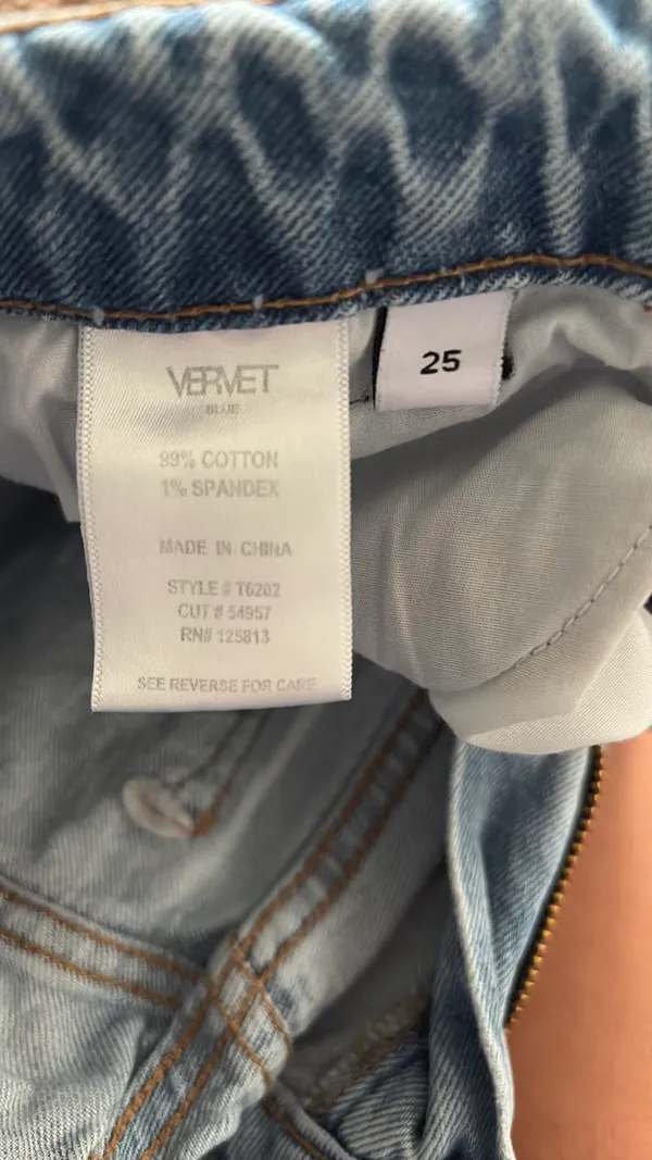 Vervet Jeans - Image 3