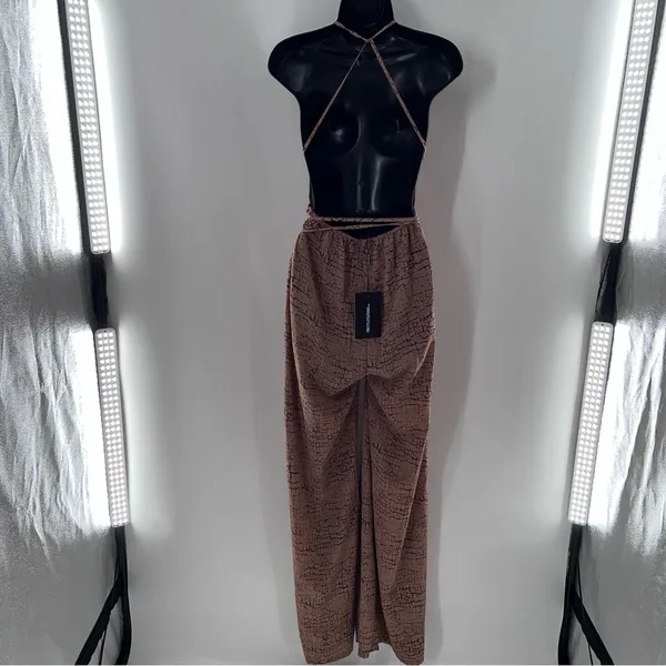 PrettyLittleThing Stone Print Patterned Wide Leg Halter Neck Jumpsuit-Size 8 - Image 5