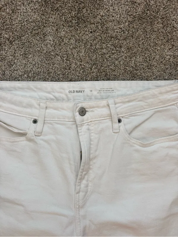 Old Navy White Wide Leg Distressed Jeans - Image 3