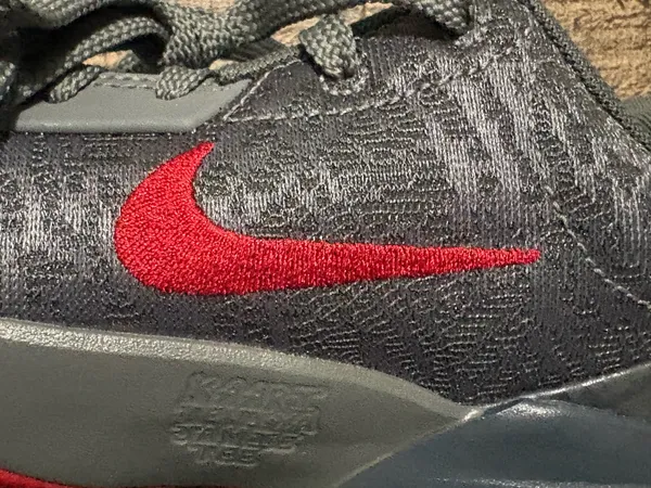 Nike Ja Morant Basketball Shoes - Image 3