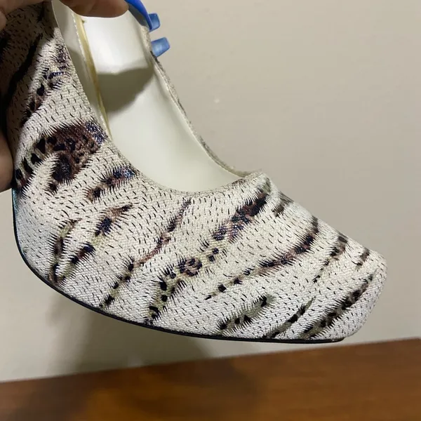 Qupid Beige Leopard Print High Heel - Image 4