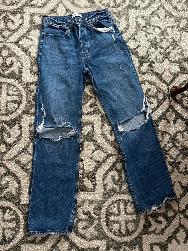 Abercrombie Jeans 28/6L - Image 4