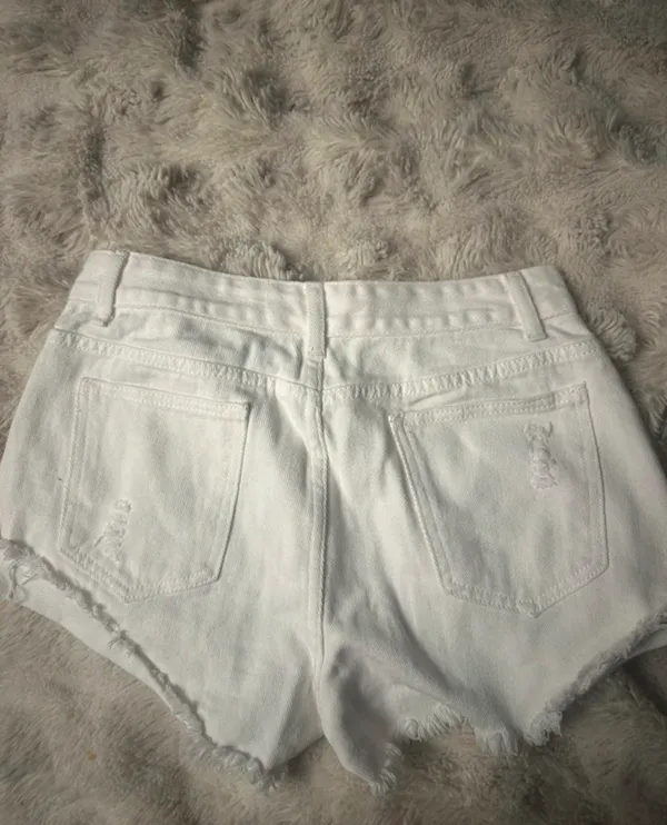 white jean shorts - Image 2