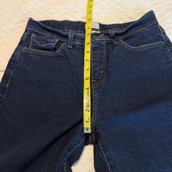 Levi’s 512 Perfectly Slimming Bermuda Length Denim Jean Shorts Size 10 - Image 8