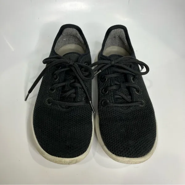 Allbirds Tree‎ Runners wool sneakers in black size 7 - Image 3