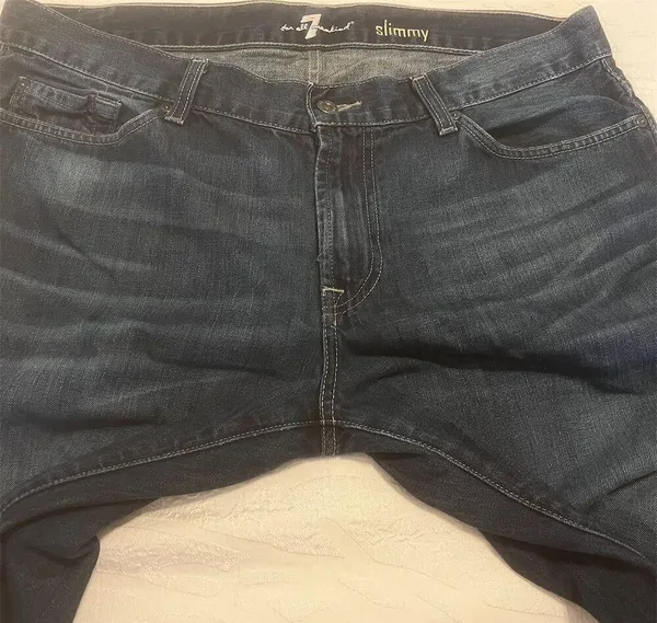 7 For All Mankind woman’s skinny style jeans size 36 - Image 5