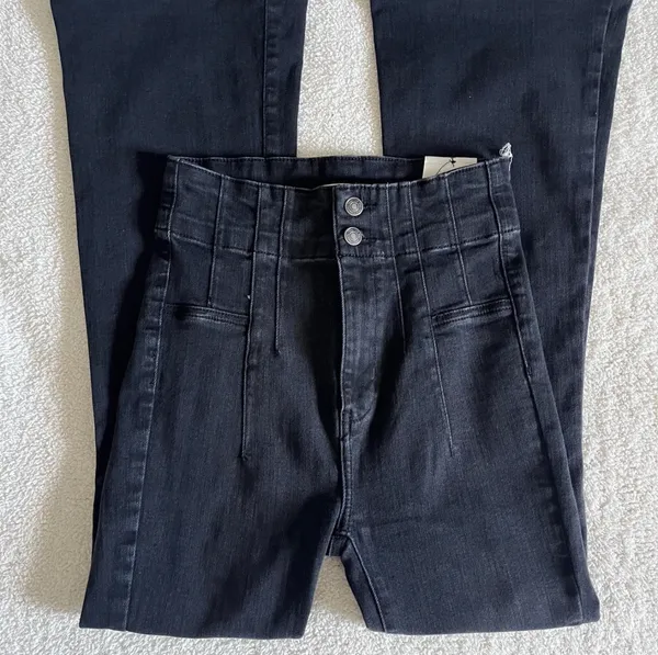 Free People We The Free Jayde Flare Jeans - Image 4
