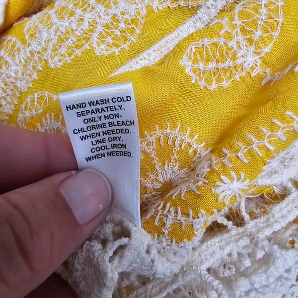 Cato Sunflower Yellow Embroidered Crochet Trim Tunic Size Large - Image 7
