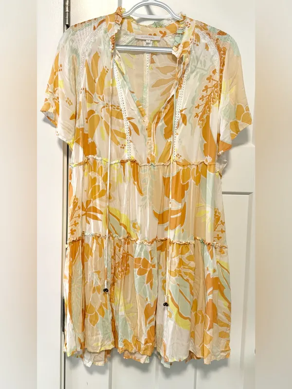 Olivaceous Good Karma Tiered Babydoll Boho Floral Mini Dress Size Medium - Image 2