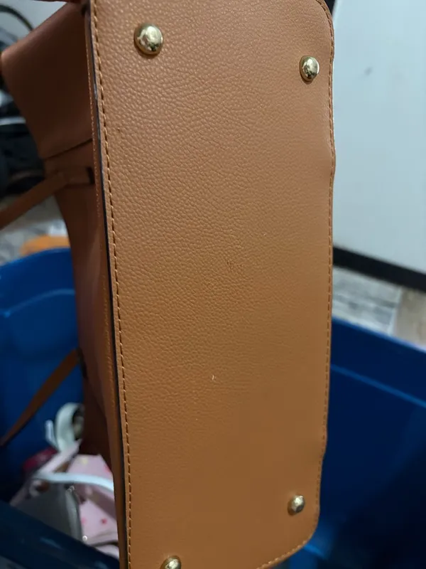 Source Unknown Tan Crossbody Tote with Gold Accents - Image 13