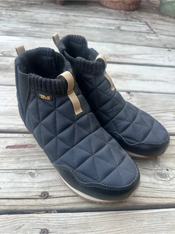 Teva ReEmber Mid Platform Bootie in Black, Size 8 - Image 4