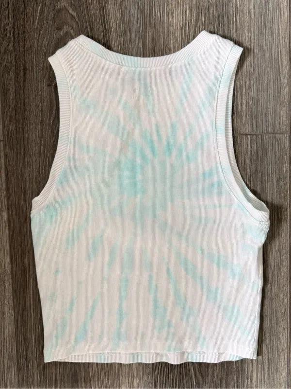 Hollister Tie Dye Cropped Tank Top Size Medium - Image 2