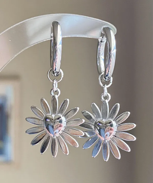 Handmade stainless steel sun heart flower boho retro vintage style 2WAY hoop earrings☀️ - Image 3