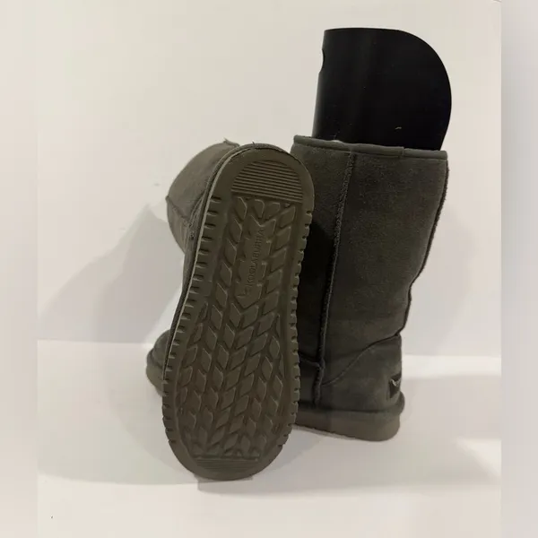 Koolaburra by UGG Tall Gray Shearling Boots Women’s 7 Classic Cozy Winter - Image 7