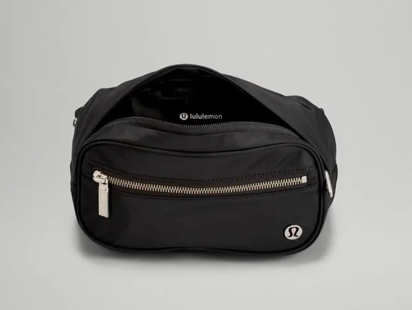 Lululemon Wonderlust belt bag NWT with a new shopping bag color varies - Image 5