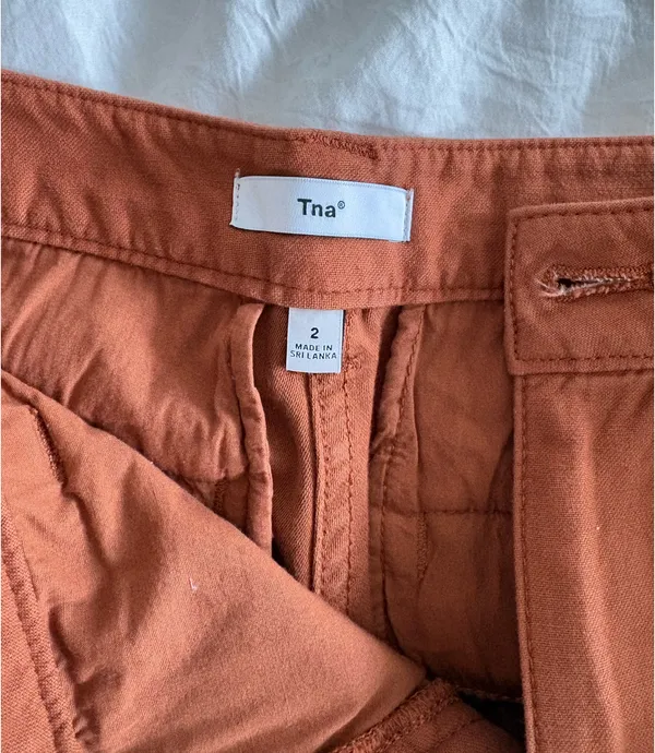 Aritzia TNA Cargo Pants - Image 3