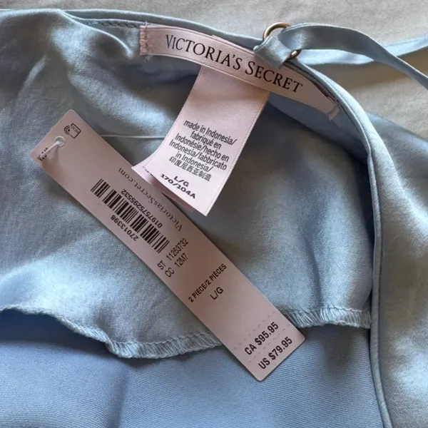 Victoria's Secret - Luxe Satin Cami Set - Image 3