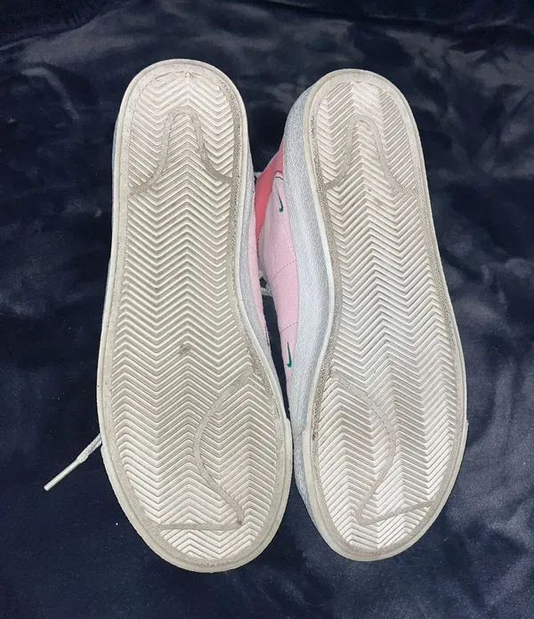 Nike Pink Blazers - Image 3