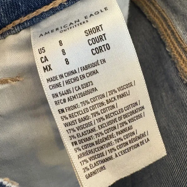 American Eagle Strigid Mom Jeans Womens 8 Short Medium‎ Wash Distressed Ripped - Image 7