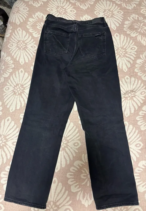American Eagle Boyfriend Jeans - Image 3
