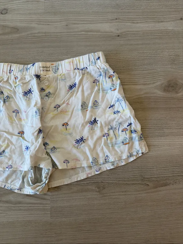 Toasted Coconut Island Print Women’s Boxer Shorts - Image 2
