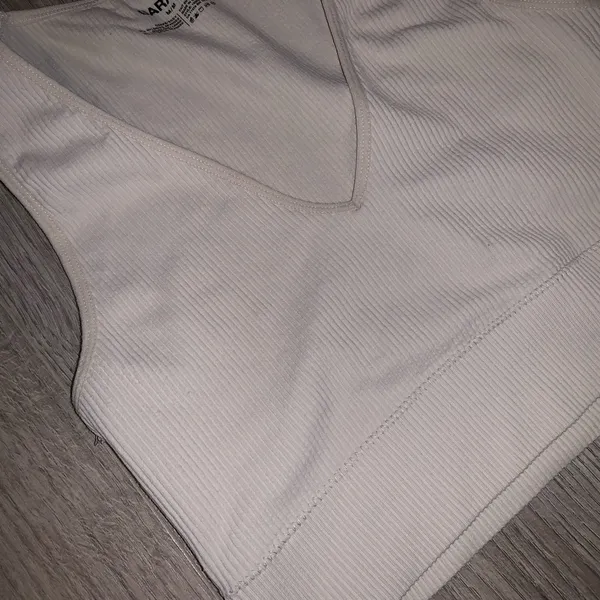 Garage plunge ribbed crop top - Image 3