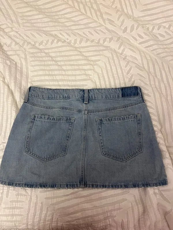 Hollister Denim Skirt - Image 2