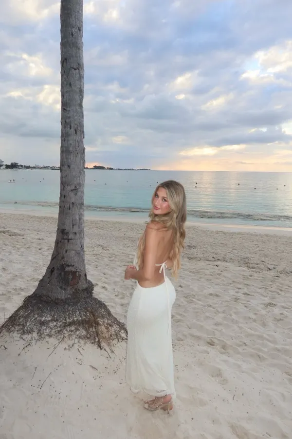 White long dress - Image 2