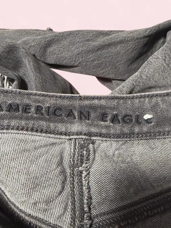 American Eagle Outfitters Women's Grey Distressed Straight-Leg Mom Jeans - Image 3