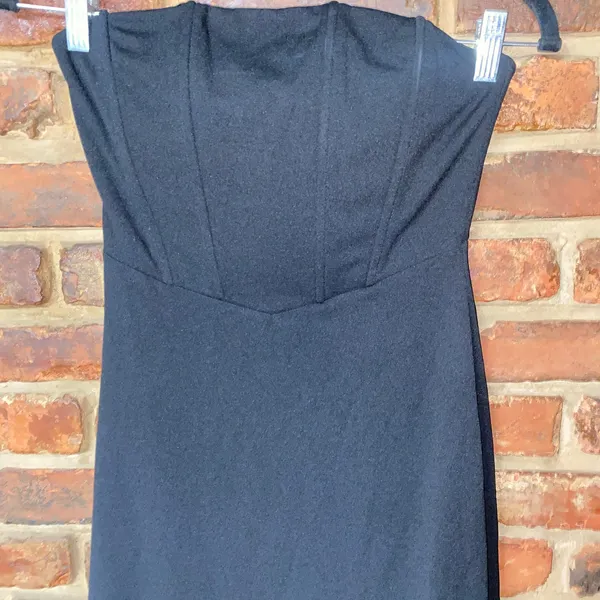 NWOT Lulu's Fancy Behavior Black Bustier Strapless Feather Midi Dress Size Small - Image 4