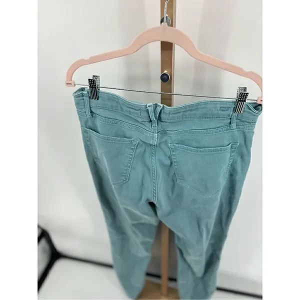 Vineyard Vines high rise straight crop Size 29 92% cotton - Image 6